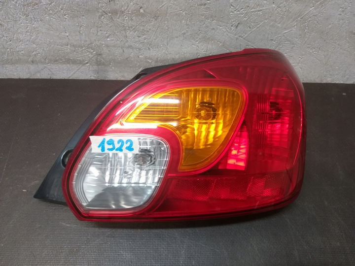 фото №1, Лампа зад правая mitsubishi space star ii 2 13-