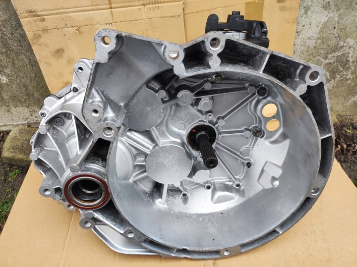 фото №1, Коробка передач коробки передач ford c-max ii av6r7002kj 1,6 tdci focus mk3