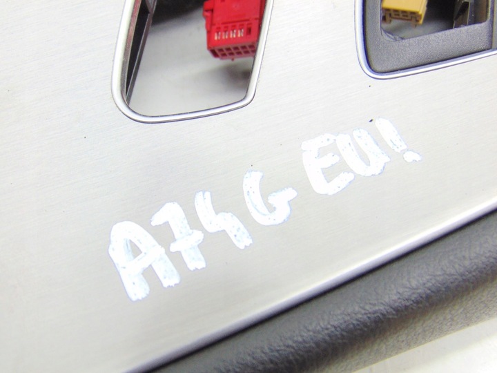 фото №8, Боковина обивка дверь левый перед audi a7 4g eu