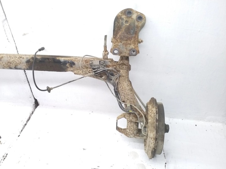 фото №10, Volkswagen passat b4 1994 балка задня