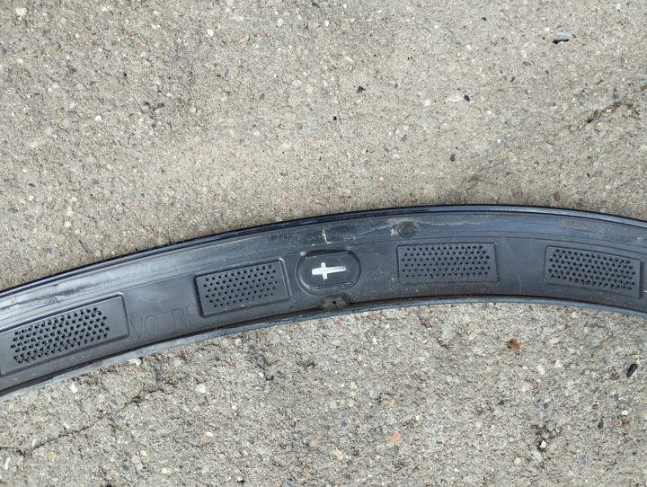 фото №6, Планка na крыло правая перед mercedes glc w254