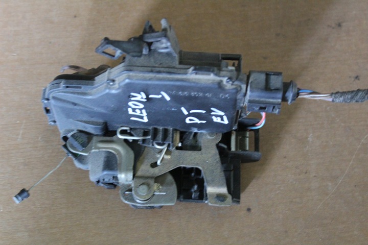 фото №1, Замок двері праві зад leon i toledo ii