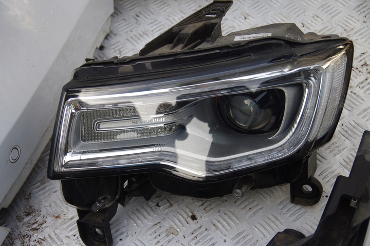 фото №10, Перед бампер капот крило jeep grand cherokee wk2 рестайлінг pw7 яскравий білий