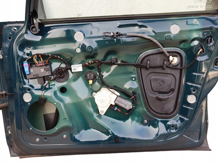 фото №8, Gd vw golf vii 7 универсал аксессуар lr6z дверь правые перед зад комплектные