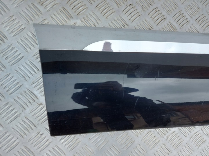 фото №2, Планка накладка дверь задних правых volkswagen touareg 7p6854950h хром