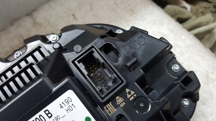 фото №10, Спидометр приборы виртуальный lcd audi q3 83a920700b