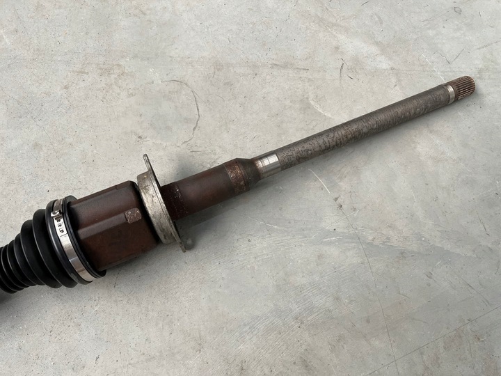 фото №3, Volvo v60 v90 xc60 полуось правая длинная 32336176 p32336176