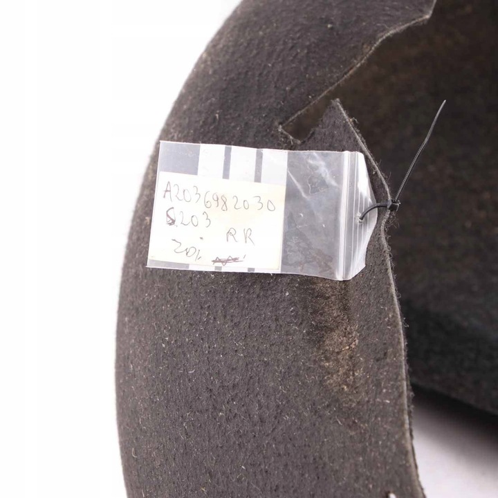 фото №12, Mercedes w203 шумоизоляция подкрылок зад правые