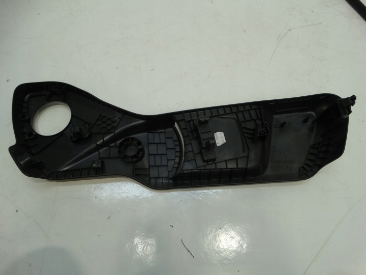 фото №6, Корпус защита сиденья левые перед citroen c4 iii 2020r. 9824492380