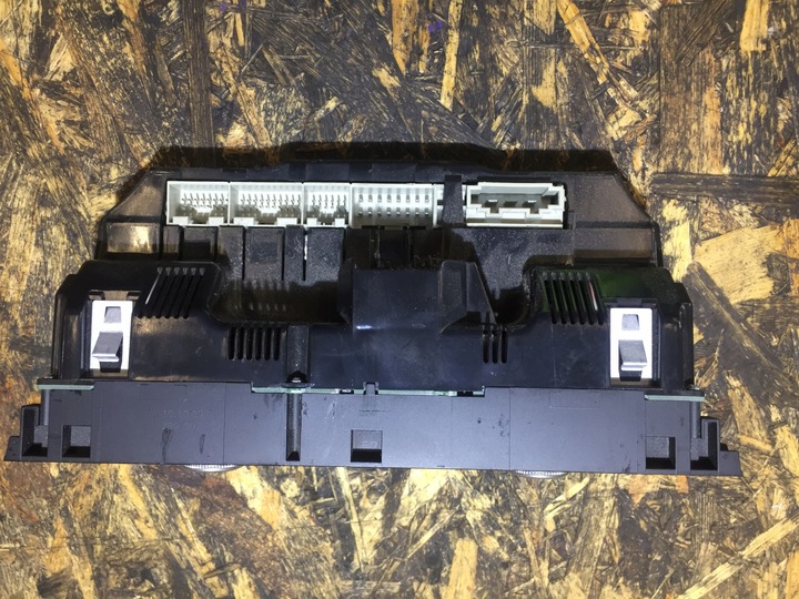 фото №8, A6 c6 рестайлінг панель повітропровід кондиціонера 4f2820043aa