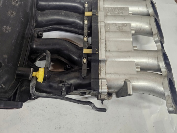 фото №12, Audi a3 8l 1.8 20v колектор впускний  06a133925gb 06a133205d
