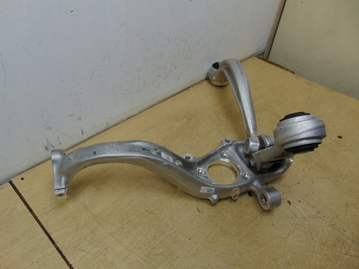 фото №11, Поворотна опора права перед важелі audi q7 4m0407560 4m0407156e