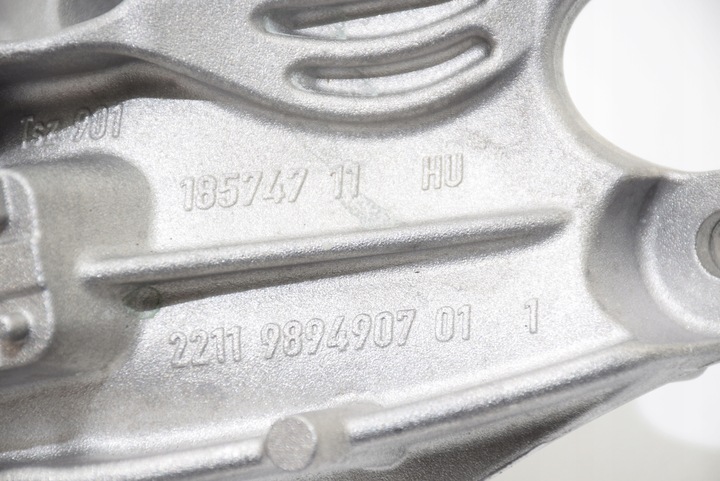 фото №8, Bmw 5 g60 520dx 523dx 530ix b47p b47d20b ліва лапи підтримка двигуна xdrive