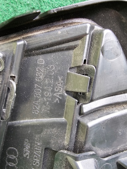 фото №7, Audi a1 решётка бампера s-line правая красивая 82a807682d