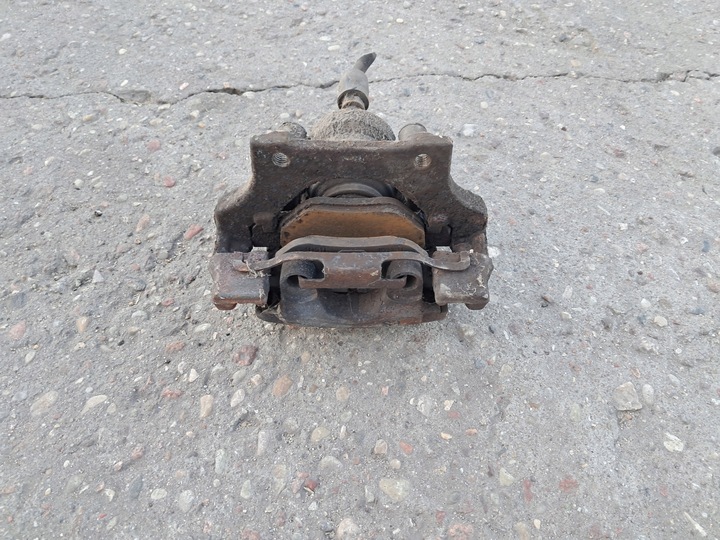 фото №4, Bmw e87 суппорт тормозной левый зад 120d 120i рестайлинг