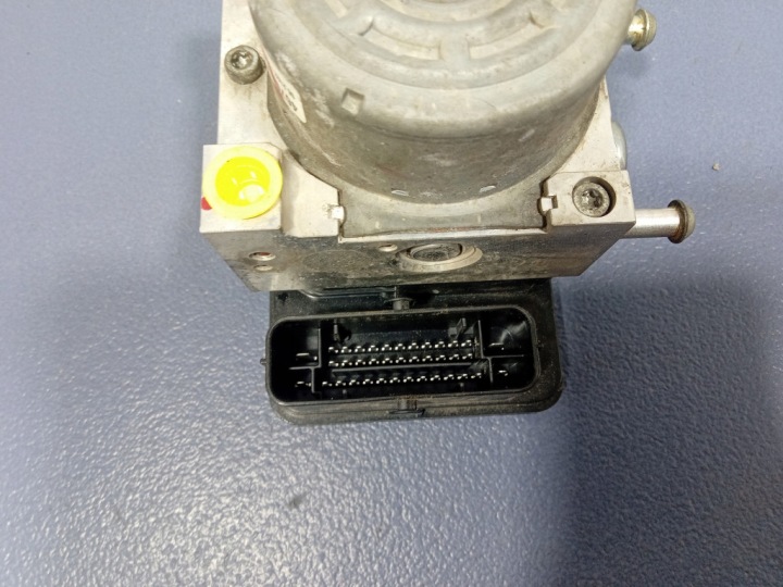 фото №5, Mitsubishi asx i 10- 1.6 16v mivec блок керування abs esp 4670a772