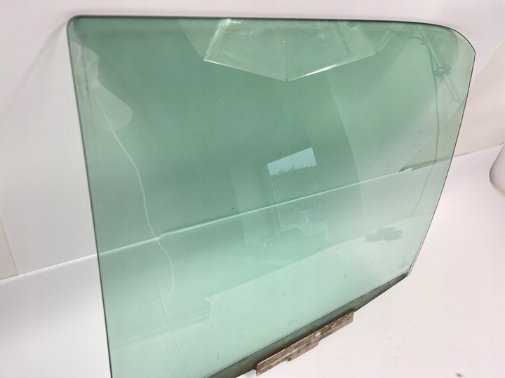 фото №6, Стекло левая зад задняя сторона водителя боковая дверь mercedes w124 sedan