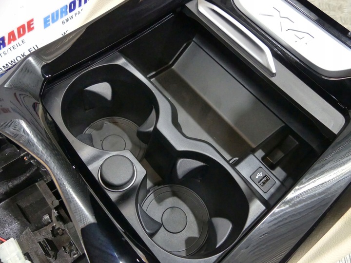 фото №14, Bmw x4 g02 sport обивка сиденья диван туннель обшивки коврики canberra