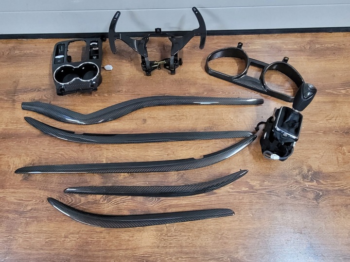 фото №1, Granturismo mc stradale планки декоративный внутренние декоры карбон