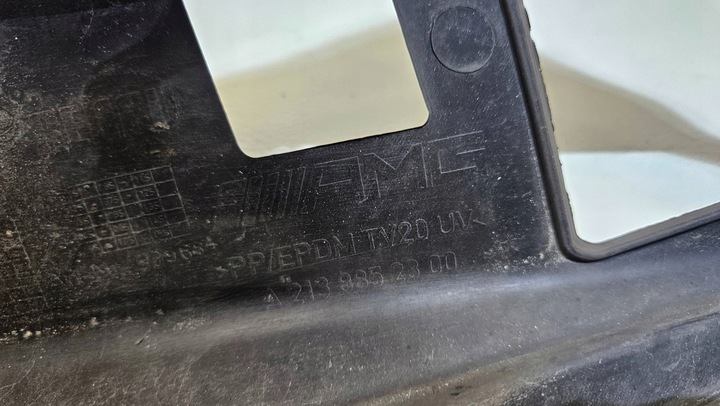 фото №8, Ковзун бампера перед mercedes e-klasa amg a2138852300 a2138852400 комплект