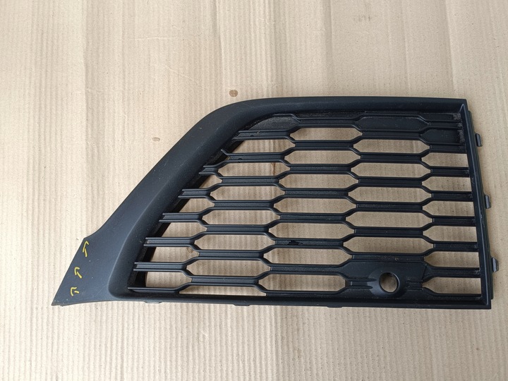 фото №1, Audi q7 4m рестайлінг решітка бампера ліва пошкоджена