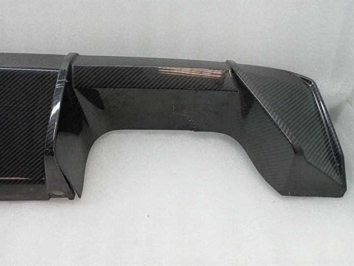фото №6, Bmw 4 g83 m4 rear бампер 8075031 карбон with defects -