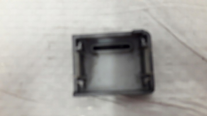 фото №7, Audi a4 b5 заглушка кнопки 8d0941516