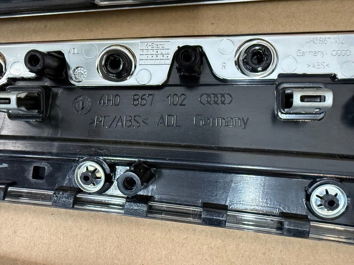 фото №6, Audi a8 d4 планка dekor двері 4h0867101 4h0867469 4h0867102