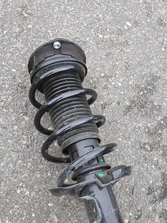 фото №5, Амортизатор mcpherson  праві перед поворотна опора ступиця амортизатор volkswagen t-roc 5q0413032c