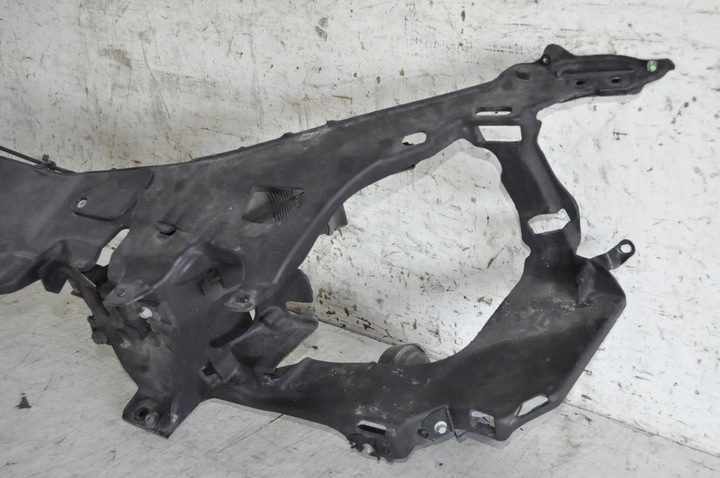 фото №5, Volvo s60 v60 pas переднее усилитель лобовое kpl