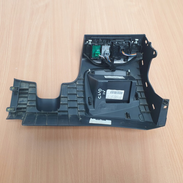 фото №9, Бардачок pod рули 689217505r renault clio iv