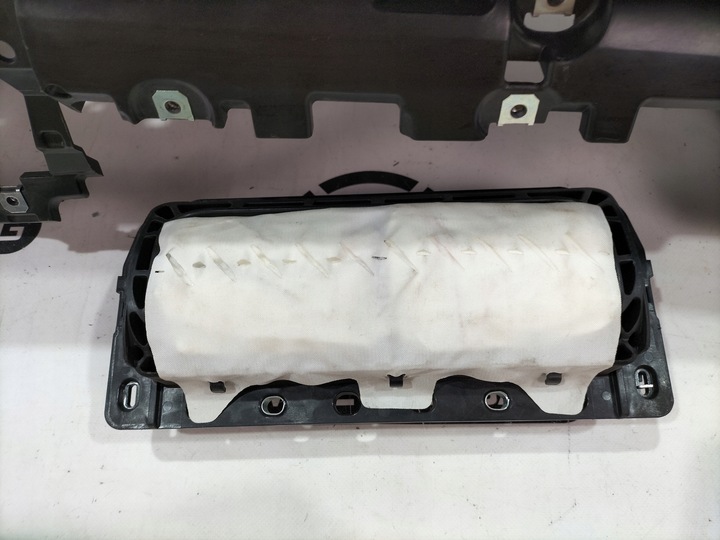 фото №7, Porsche panamera 970 панель подушка безпеки подушки ремені оригінал демонтаж