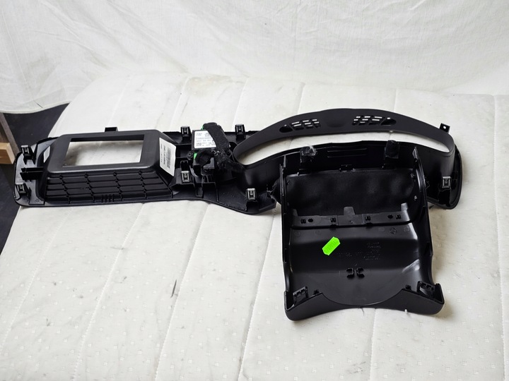 фото №10, Захист dekor планка спідометра консолі замок запалювання ключ pilot volvo v40 ii