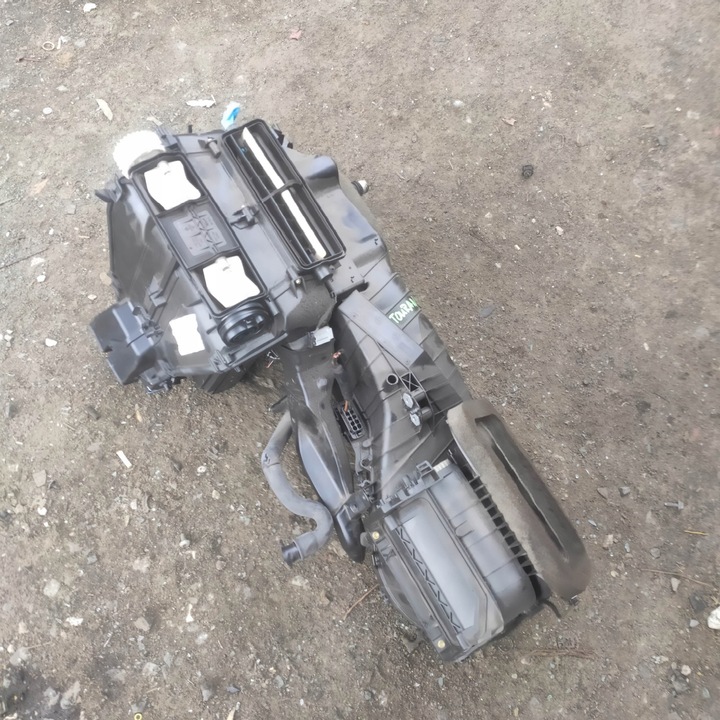 фото №1, Обігрівач корпус vw touran 2005r 1t1820003 gp