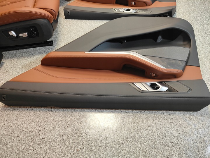 фото №14, Bmw x7 g07 lci оббивка сидіння комфорту вентильовані 3 ряд 7 os. tartufo