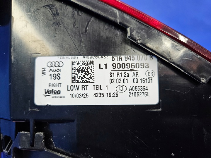 фото №8, Audi q2 лампа задняя правая правый зад новая европа оригинал 81a945070b