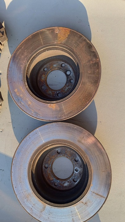 фото №13, Bmw e90 e91 рестайлінг комплект затискачі диски 330mm перед 57/24/330 330d 335