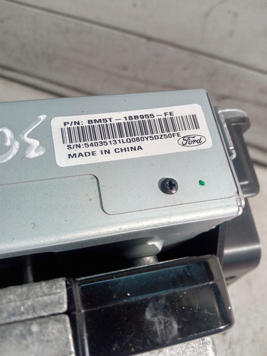 фото №9, Ford focus mk3 рестайлінг радіо навігація дотик панель