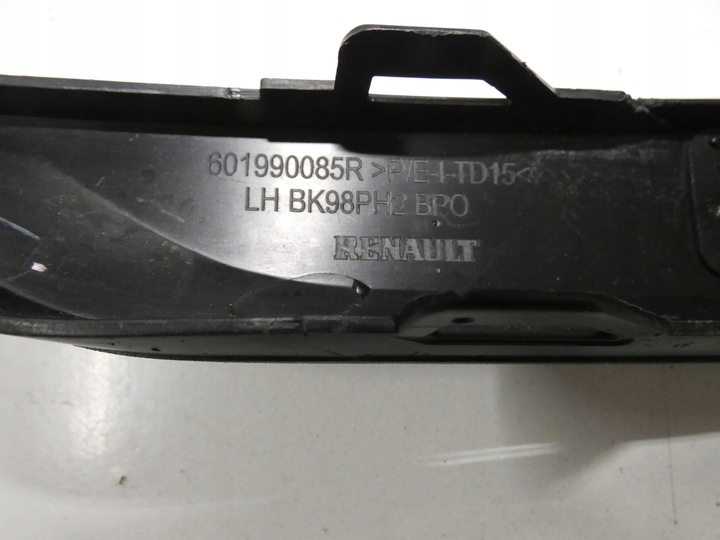 фото №14, Планка, заглушка бампера renault clio iv рестайлинг правая i левая 757.