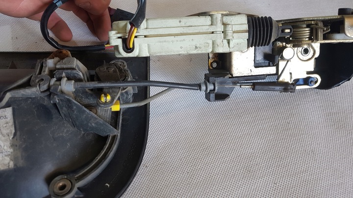 фото №1, Трос тягa замка двері daf 45 55 lf