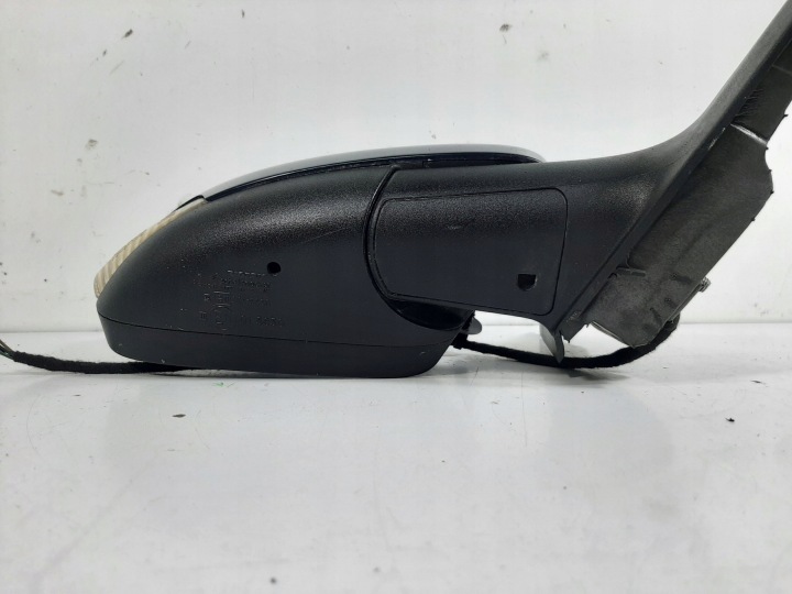 фото №11, Volvo v50 2.0d 05r зеркало правое код 613-46 6pin