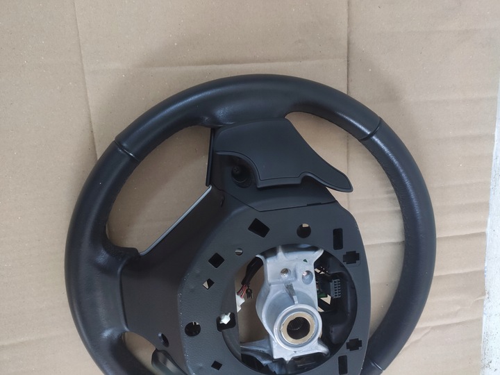 фото №7, Suzuki sx4 s-cross 2014 кермо пелюстки мульті