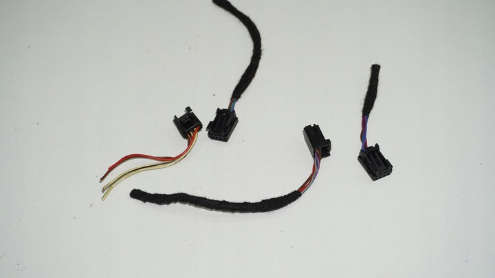 фото №14, Audi volkswagen штекер разъём соединитель 8e0973754