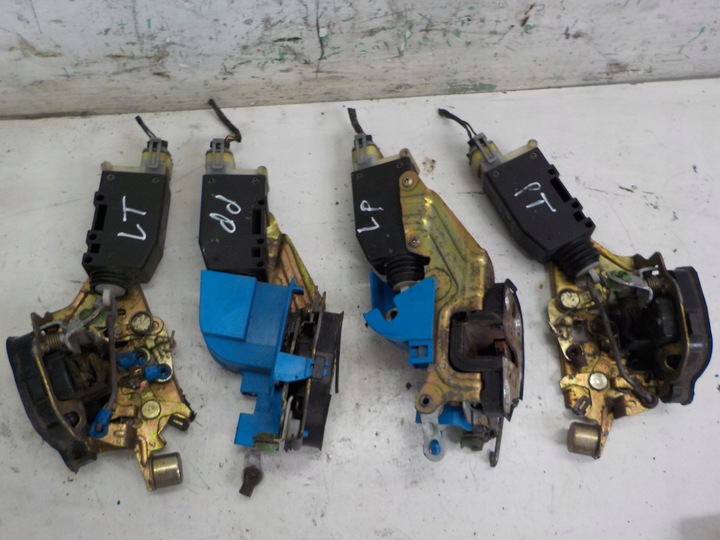 фото №1, Opel omega замок дверь левый зад