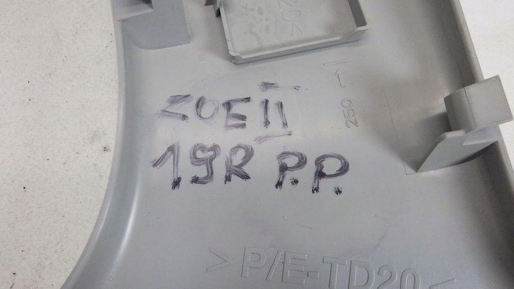 фото №8, Пластик защита стойка b правая renault zoe ii 769137874r