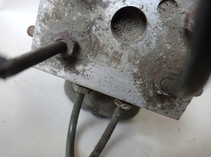 фото №7, Насос abs mitsubishi space star mr475697