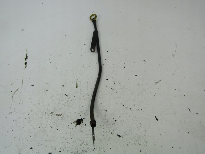 фото №1, Mazda 6 i gg щуп масла 1,8 120km l813 02-05 универсал