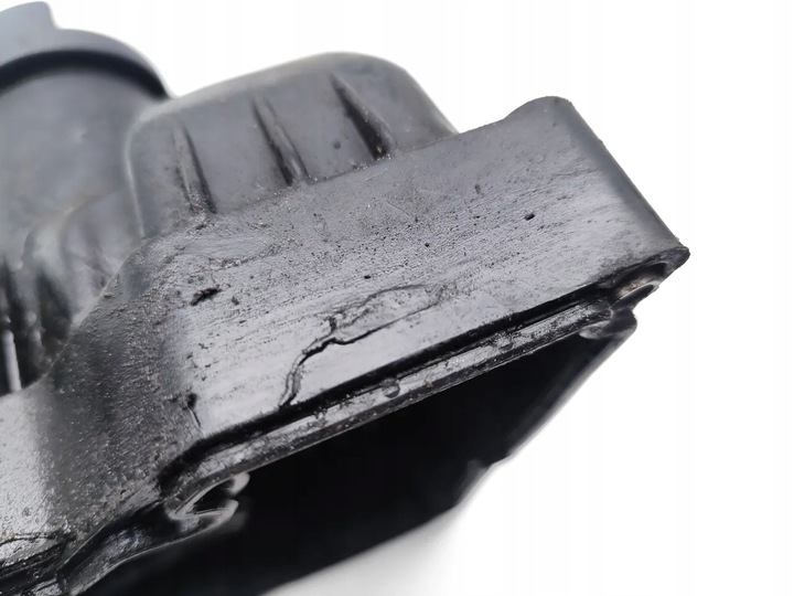 фото №10, Kia sorento кришка клапанів 2.2 crdi 4wd дизель 145kw 197 hp 22410-2f000