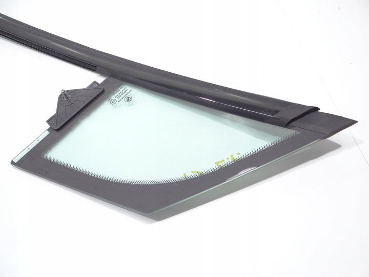 фото №11, Стекло треугольник дверь левый перед bmw i3 7289041