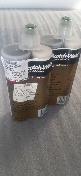 фото №1, Клей 3m vw da180a00a2 dwuskładnikowy оригинал, do2026r